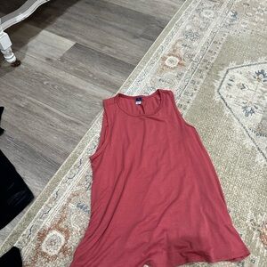 Old Navy Sleeveless Maroon Tank Top
